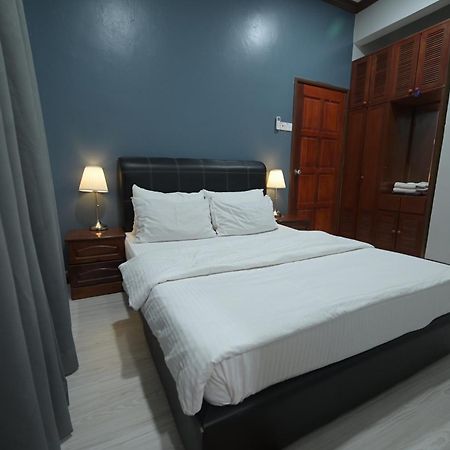 Kesedar Hotel Travel & Tours Sdn Bhd Gua Musang Exteriér fotografie